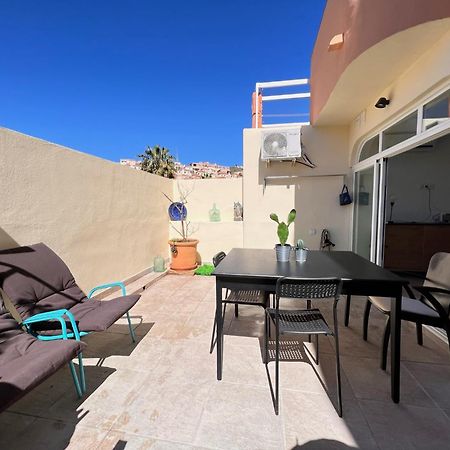La Bella Escondida Piscina Campo De Golf Solarium Y Parking En Centro Historico Apartman Málaga Kültér fotó