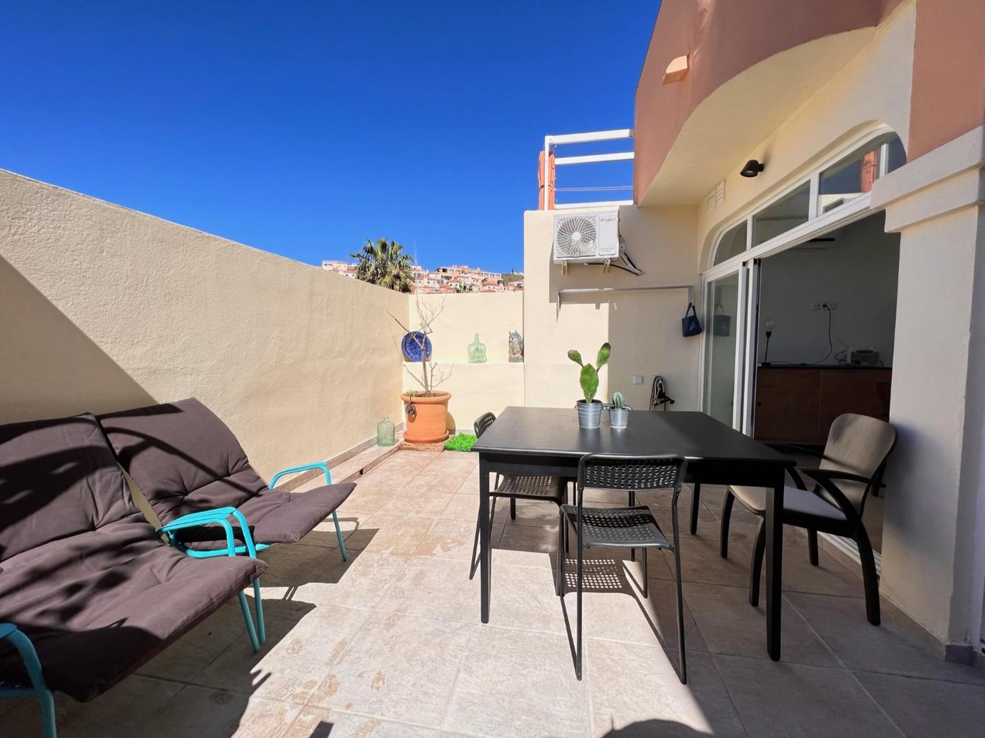 La Bella Escondida Piscina Campo De Golf Solarium Y Parking En Centro Historico Apartman Málaga Kültér fotó